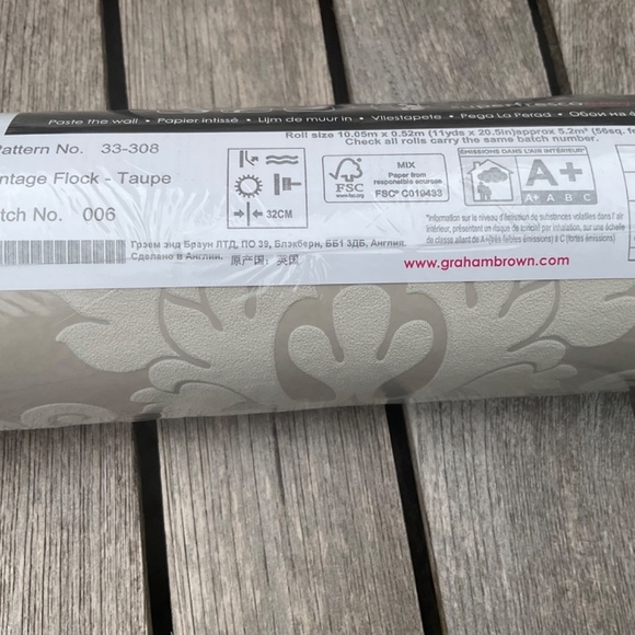 Graham and Brown Wallpaper - Picture 2 of 3